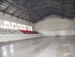 Oltu Spor Salonu yenileniyor